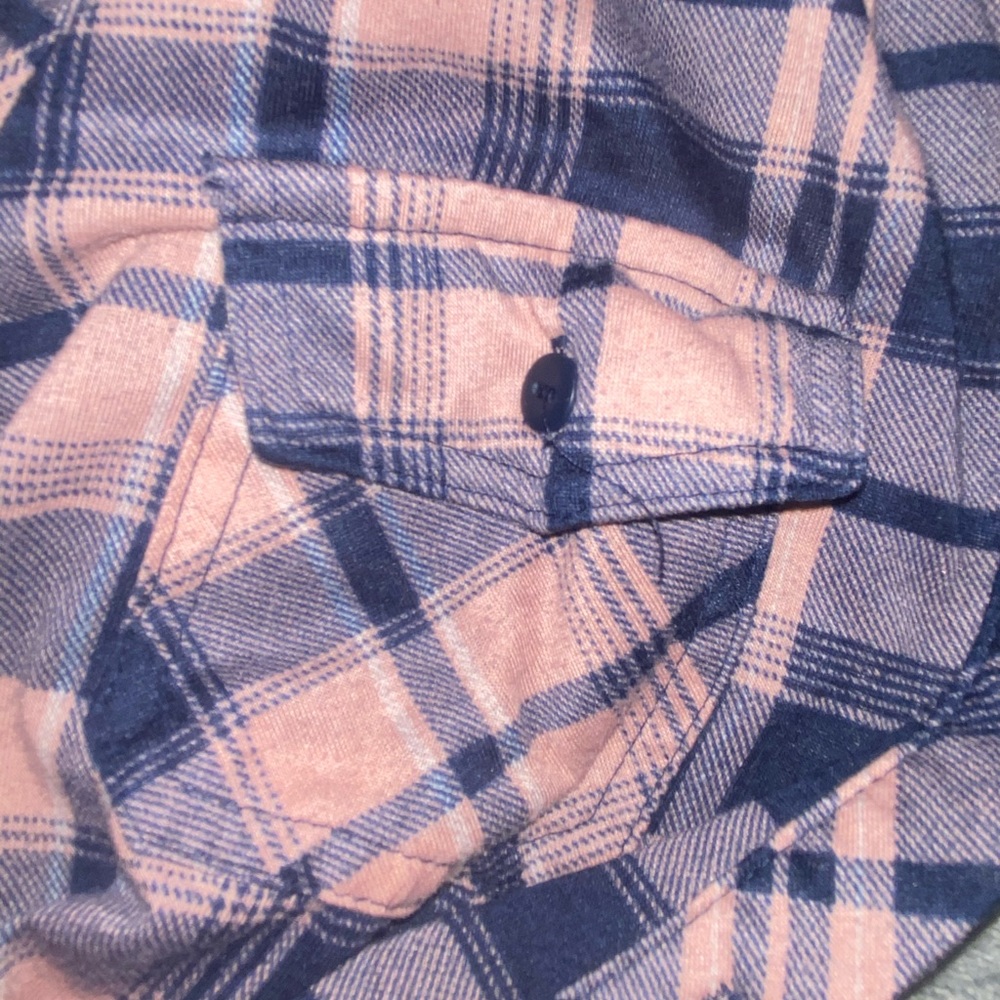 Passport plus button down - Picture 3 of 4